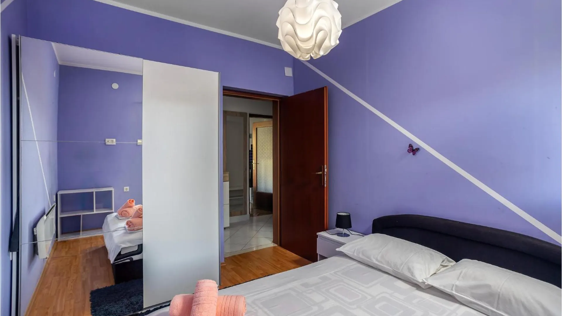 3 Bedroom Amazing Apartment In Novi Vinodolski Kroatië